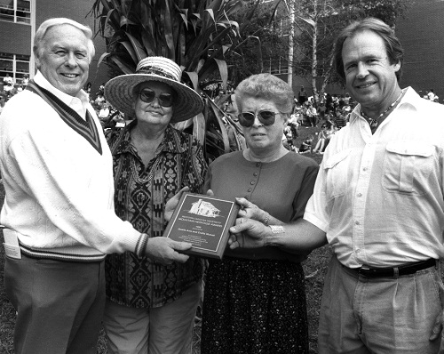 Recipients of the Qualla Arts and Crafts Mutual for the Mountain Heritage Award, 1992